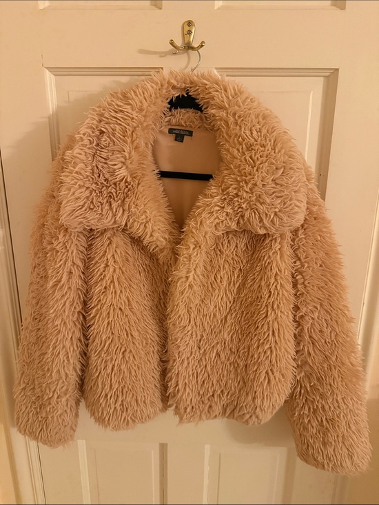 wild fable Jackets & Blazers - wild fable Plush Faux Fur Teddy Jacket in Beige